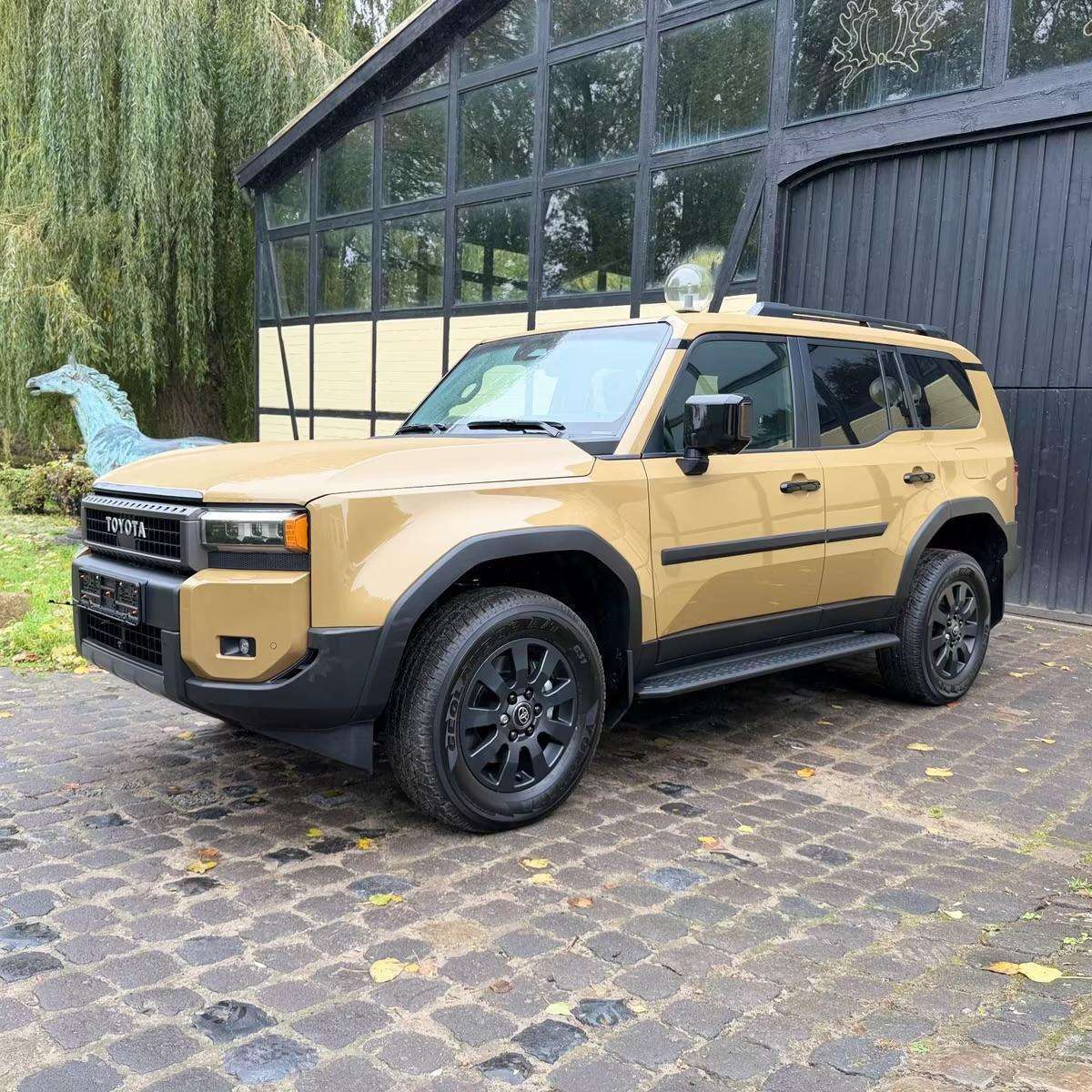 2026 TOYOTA LAND-CRUISER BROWN SUV