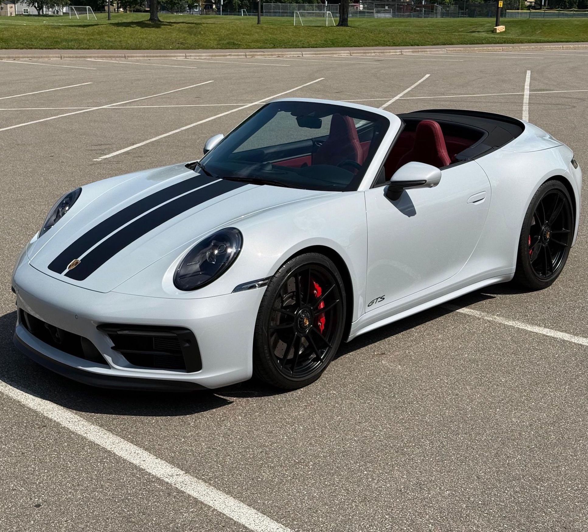 2023 911 Carrera GTS Cabriolet Twin-Turbo Flat-6 Premium Leather Dark Interior