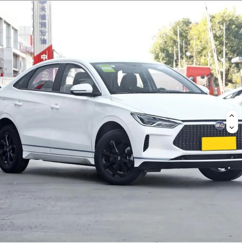 2025 FOR-BydS E3 SEDAN