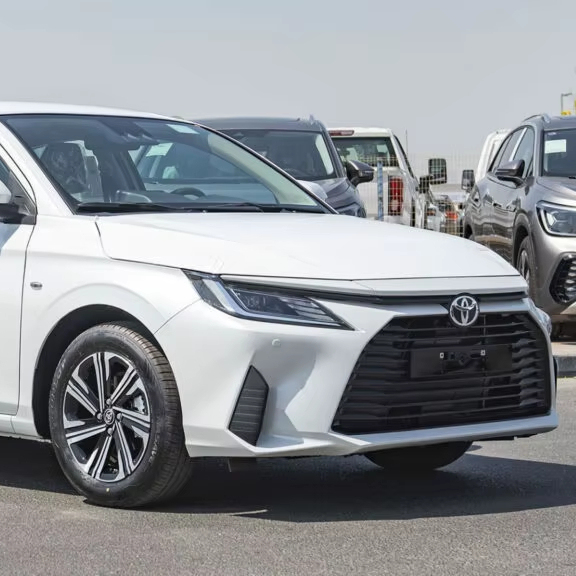 Toyota Yaris 1.3L car