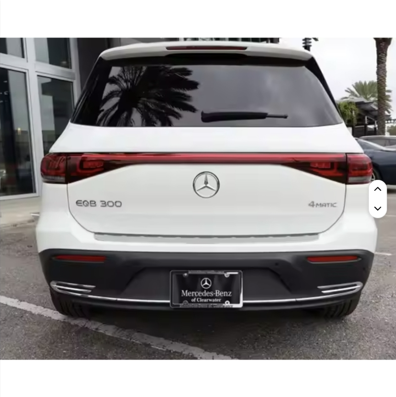 2026 MercedeSs-Benz EQB 300 4MATIC SUV - Image 4