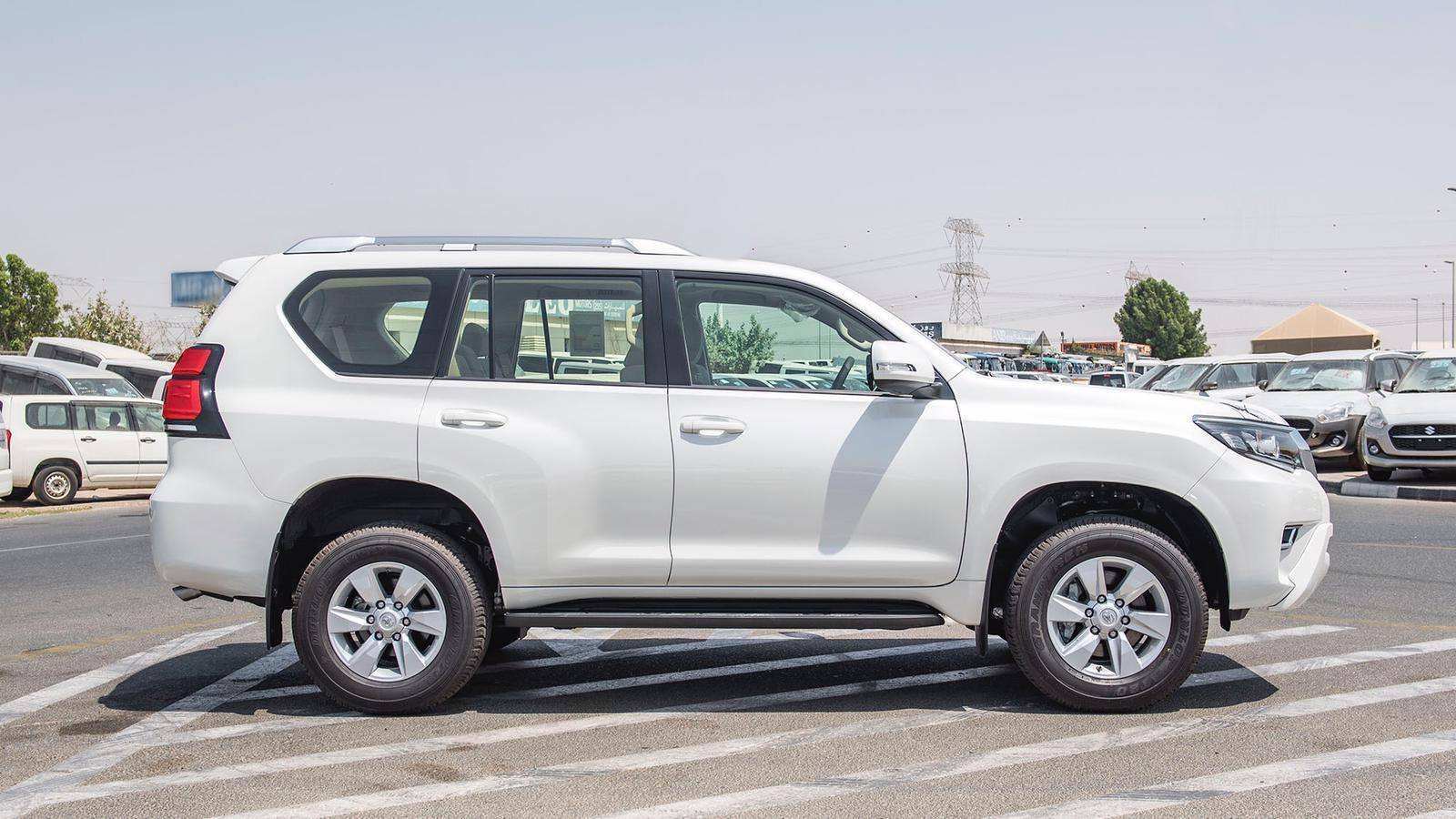 2026 Toyota Land-Cruisers Prado TXL White 5.0L SUV - Image 5