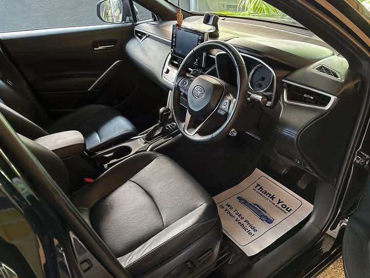 2026 TOYOTAs LANDs CRUISERs VXR 300 V6 SUV | 4.0L Petrol | 5 Seats - Image 6