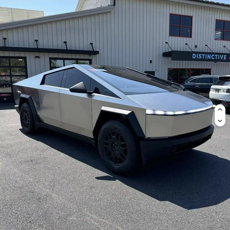 2026 Tesla Cybertruck Cyberbeast SUV