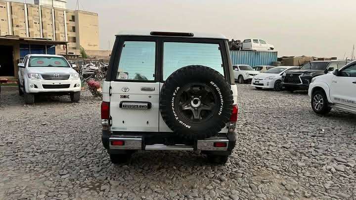 2026 TOYOTA LANDCRUISER - Image 5