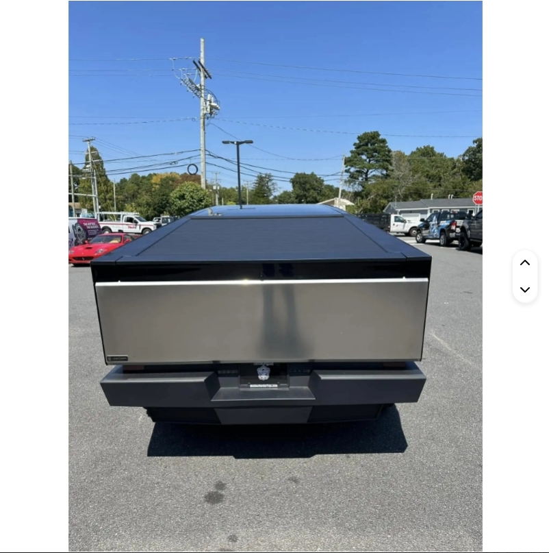 2026 Tesla Cybertruck Cyberbeast SUV - Image 5