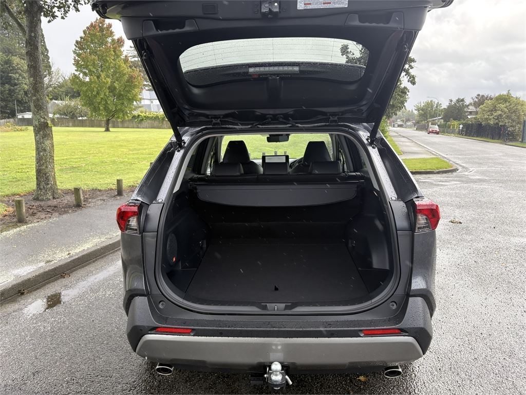 2026 Toyota RAV4 Limited 2.5P HV ECVT AWD SUV/5D/5S SUV - Image 3