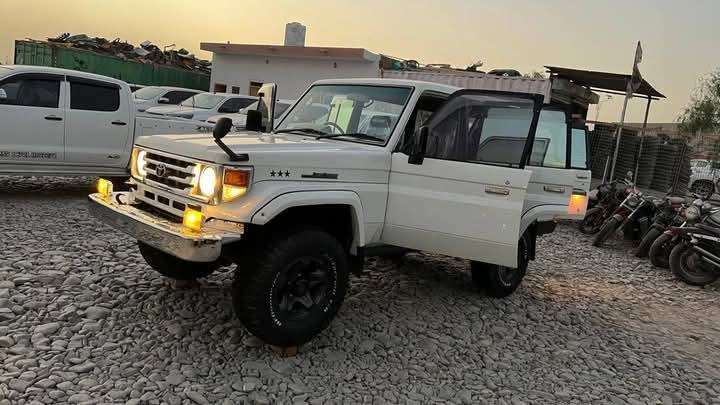 2026 TOYOTA LANDCRUISER - Image 3