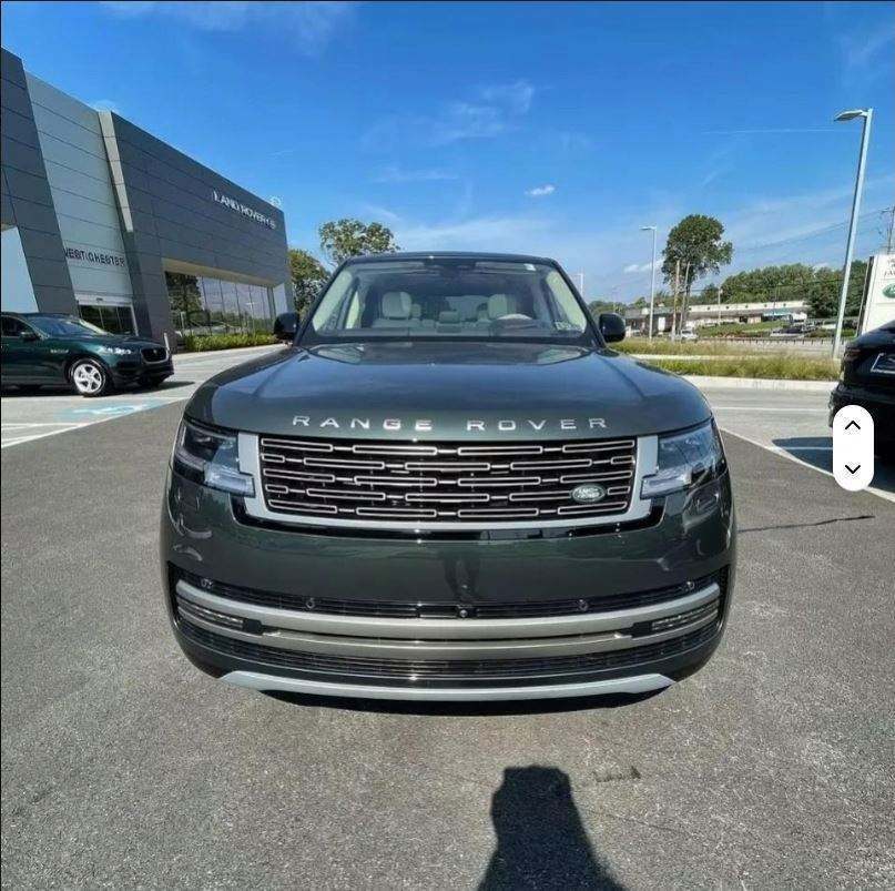2026 Land Rover Range Rover SE SUV