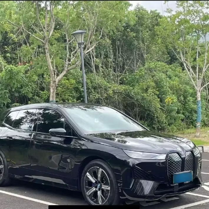 2026 BMWs IX suv CAR