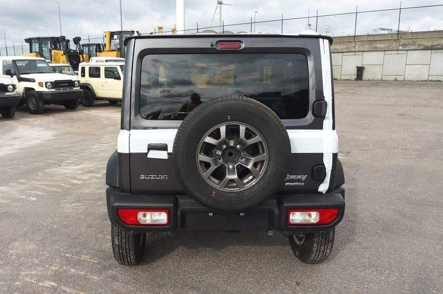2026 Suzukiis Jimny GLX Cars 1.5L SUV - Image 4