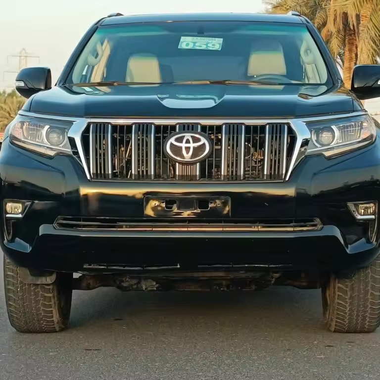 2026 Toyota Prado VXR 4.0L V6 car