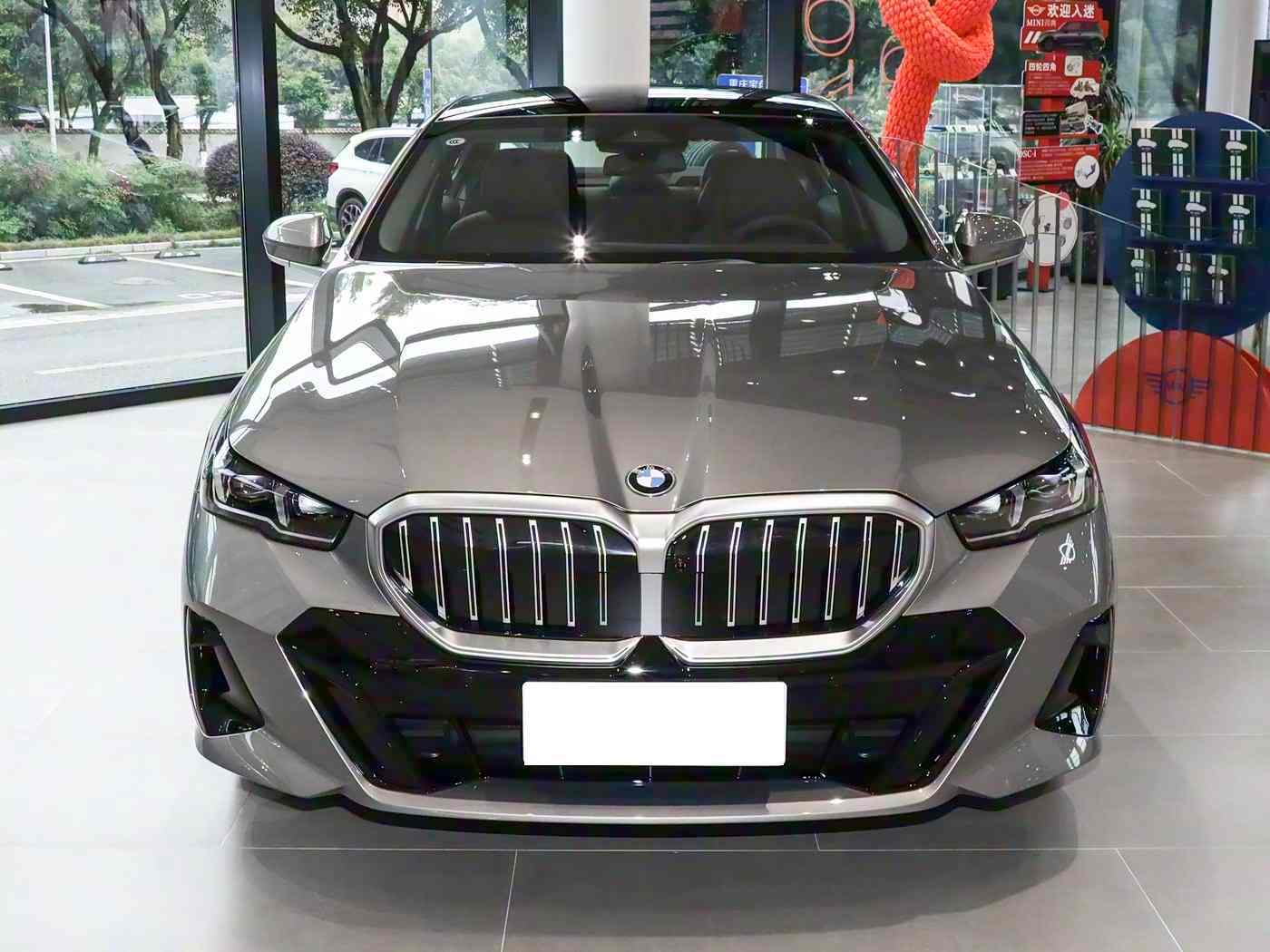 Series 525Li 530Li M Sport 2.0T Turbo Automatic Left Steering Dark Interior Panoramic Sunroof Sedan